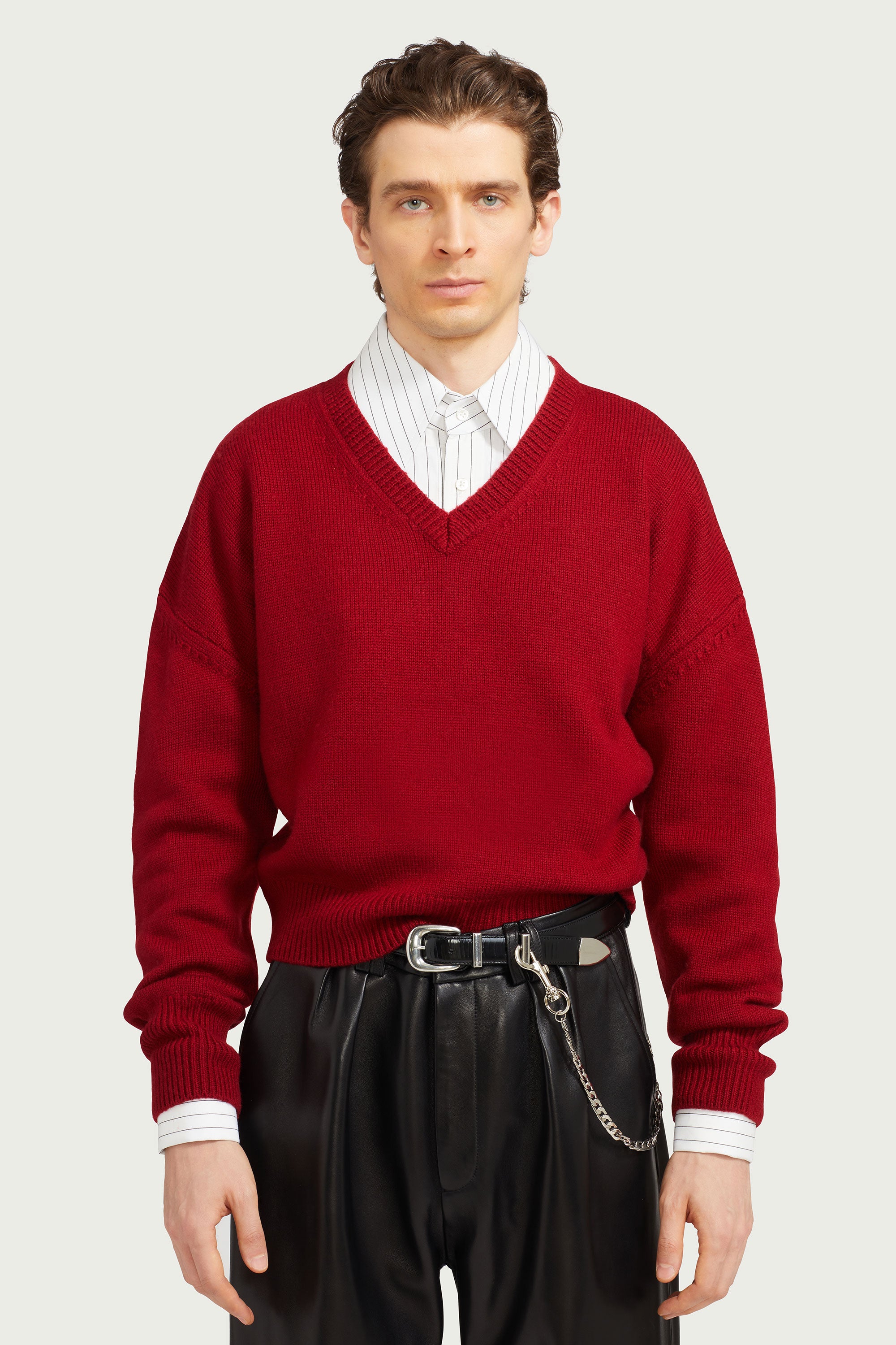 V-Neck Sweater Red
